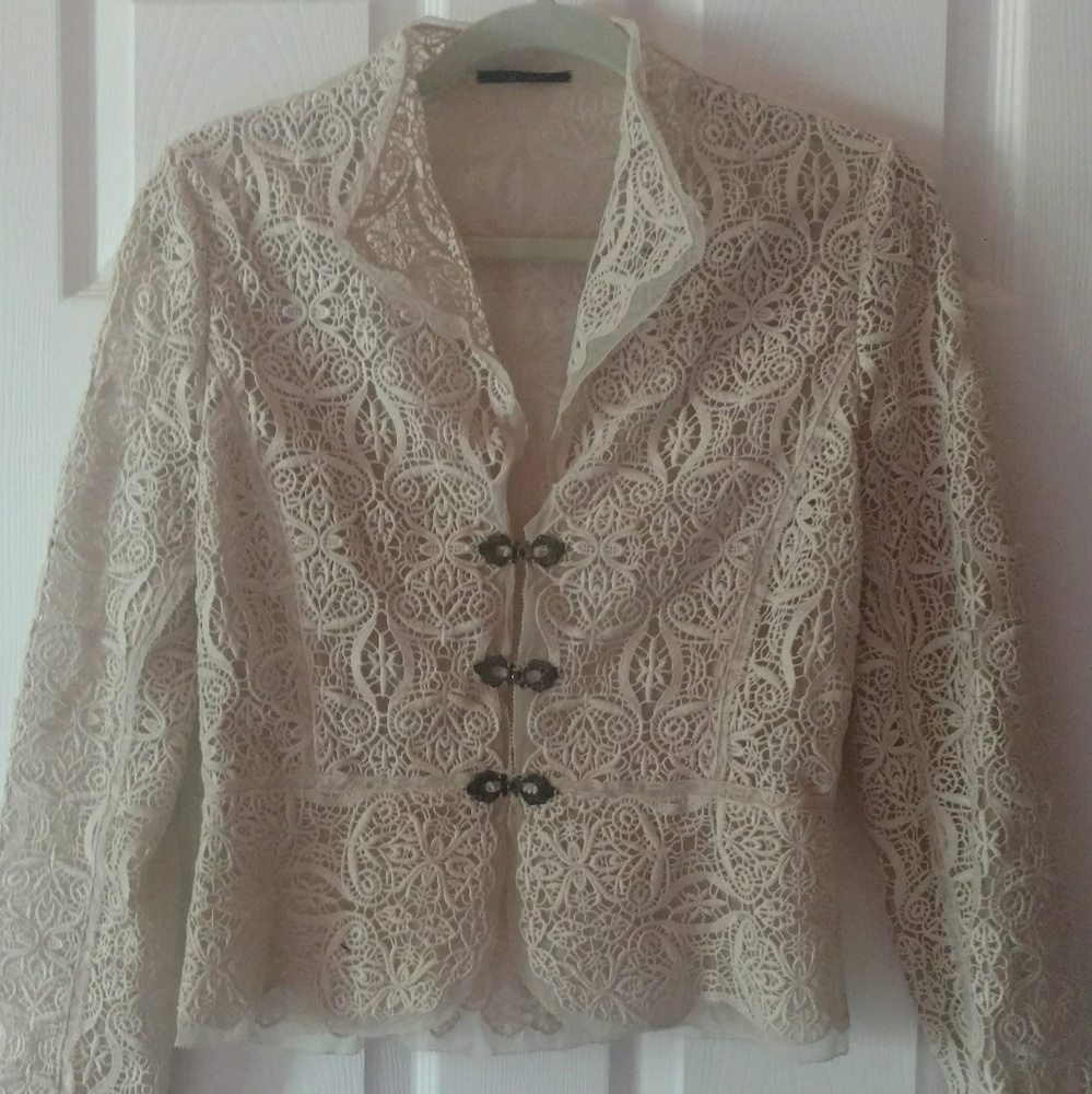 Elie Tahari lace blazer